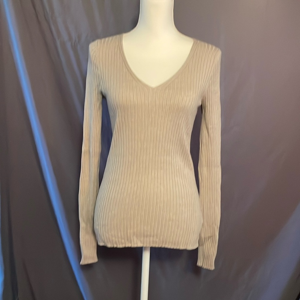 🌟4 for $20 🌟 Express sweater